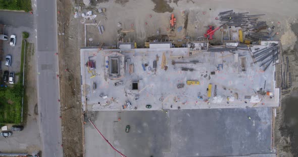 Top Down Aerial View of a Construction Site in Long Island alt