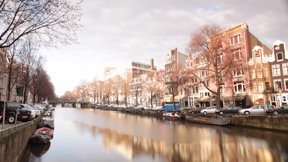 Amsterdam Canal 03 alt