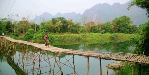 Easygoing Daily Life of Vang Vieng, Laos 8