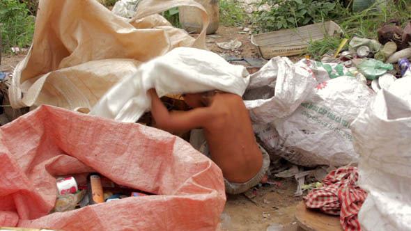 Slums At Phnom Penh City Dumping Area 35
