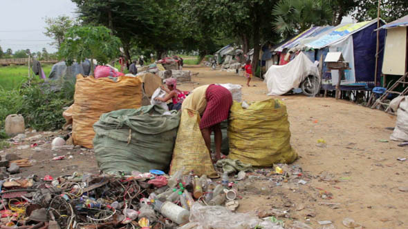 Slums At Phnom Penh City Dumping Area 37