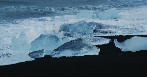 Icebergs Beach at Jokulsarlon Glacier Lagoon in Iceland