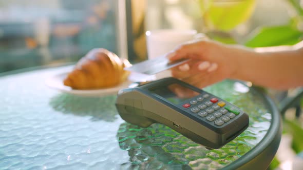 NFC Credit Card Payment alt