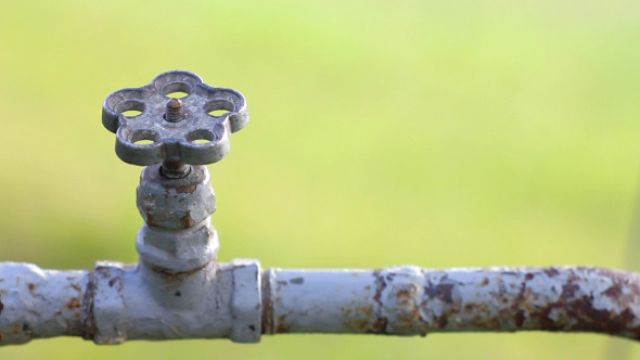 Opening and Closing an Old Tap