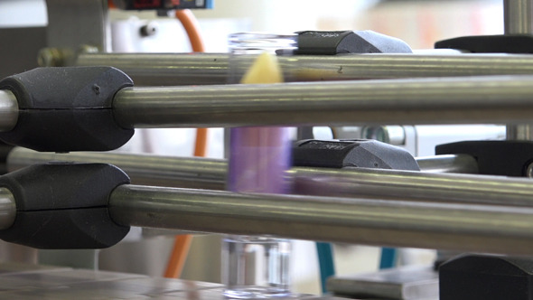 Cosmetics Conveyors and Packaging 1 alt