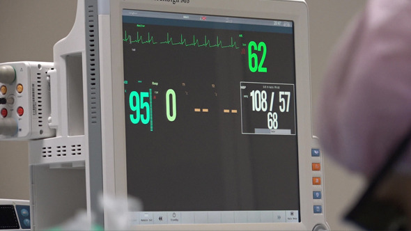 Multi Parameter Patient Monitor 5 alt