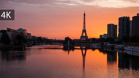 Sunrise on Paris Eiffel Tower