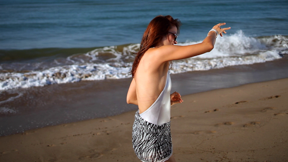 Beautiful Woman Beach Sea Fun 47 alt