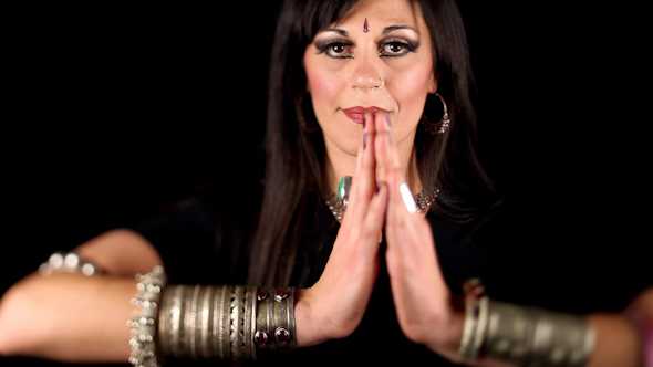 Sonia Oriental 08 alt