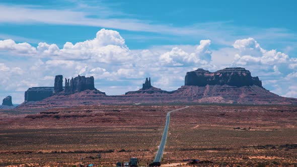View Towards Monument Valley alt