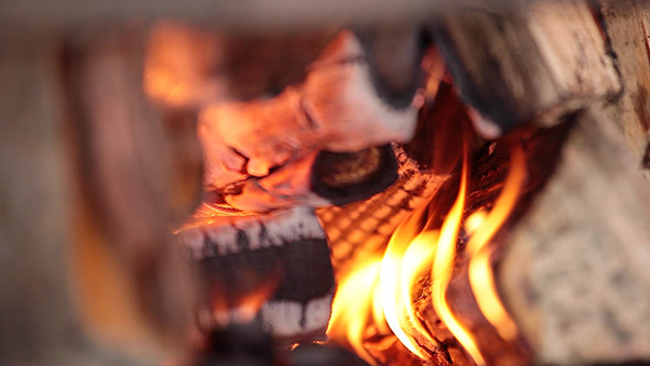 Fireplace With Flames alt