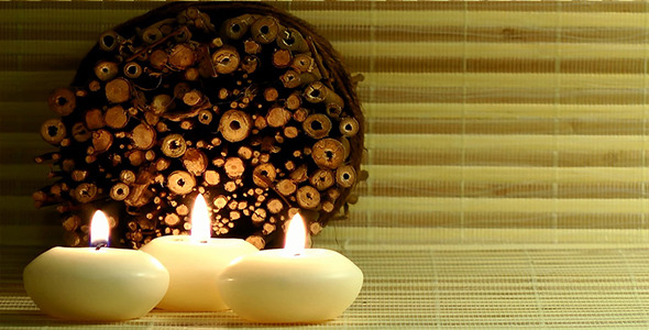 Candles & Scented Wood Pieces