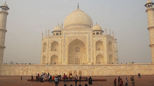 Taj Mahal alt