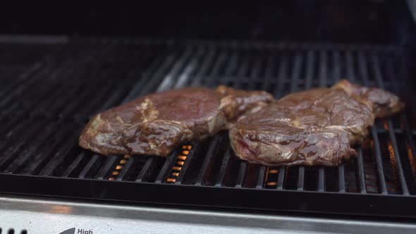 Grilling Steak (8 Of 9)