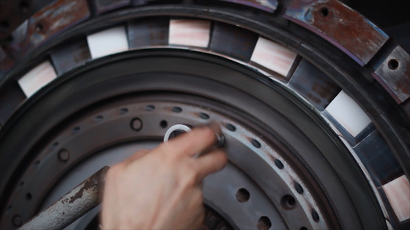 Uscrewed The Bolt Spanner