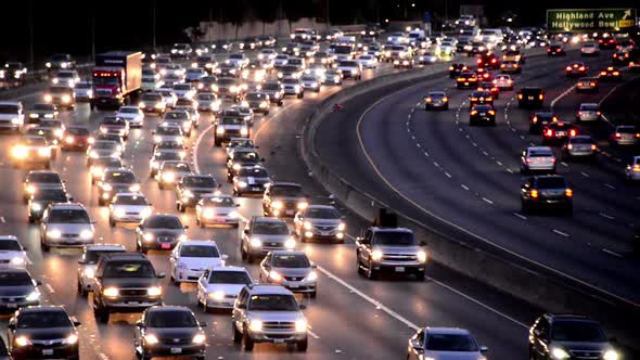 Evening Rush Hour Traffic On Busy Freeway In Los Angeles 8