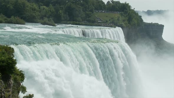 Niagara Falls Clip 8