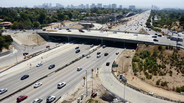 Traffic On Busy Freeway In Los Angeles 7