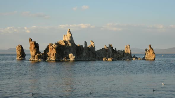 Tufa Formation On Scenic Mono Lake California 1