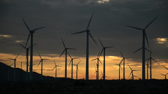 Power Windmills In The California Desert At Sunset 14