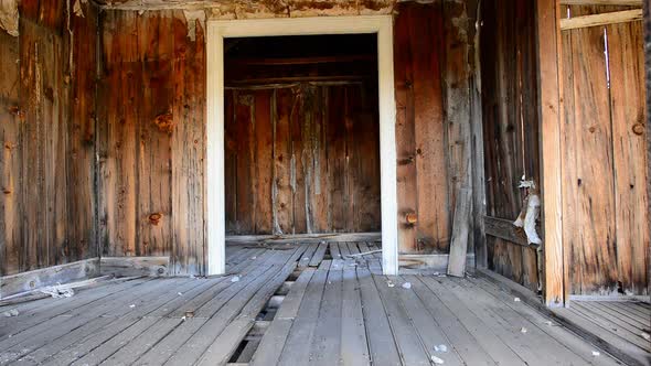 Bodie California - Abandon Mining Ghost Town Interior - Daytime 9
