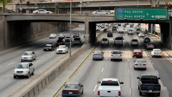 Traffic On Busy Freeway In Downtown Los Angeles California 31