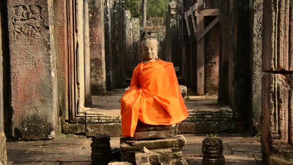 Buddha In Ancient Temple  - Angkor Wat Temple Cambodia 3