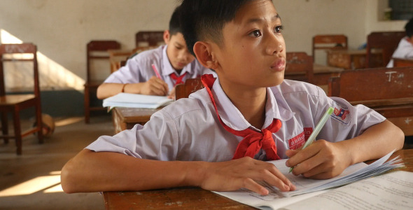 Students In Classroom alt