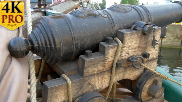 A Small Cannon Handicraft alt