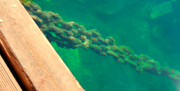 Metal Chain at the Port alt