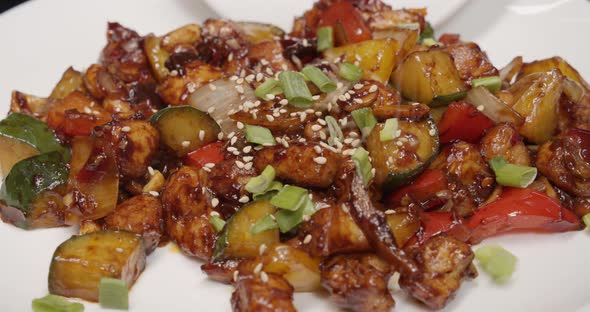 Chicken Baked With Fruits Sprinkled With Herbs alt