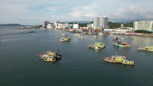 The Gaya Island of Kota Kinabalu Sabah alt