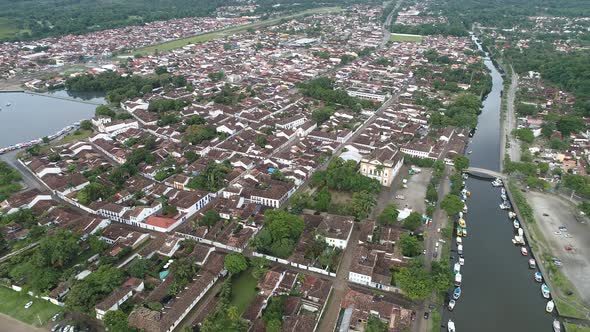 Brazilian Paraty beach city landmark. Tropical summer beach. alt