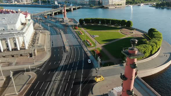 Petersburg architectural tourist attractions by blue river alt