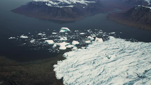 Panoramic View of Big Glacier at Alaska alt