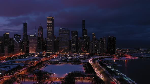 Urban Skyline of Chicago at Night in Winter alt