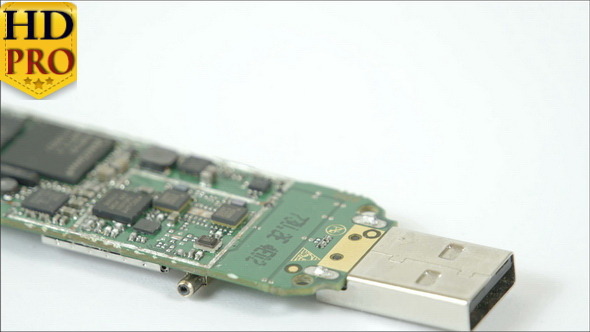 A Usb Chip with Small Chipset on it