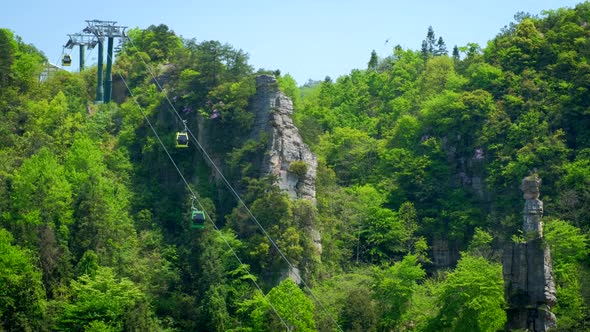 Zhangjiajie Mountains China alt
