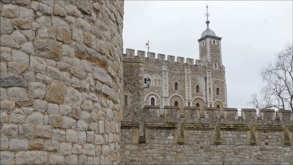 The Huge Tower of London 
