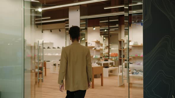 multi brand shoe store