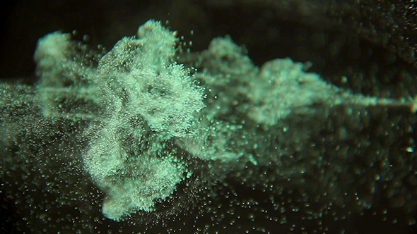 Green Particles Flow