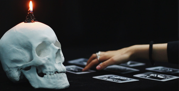 Witchcraft and Tarot Cards alt