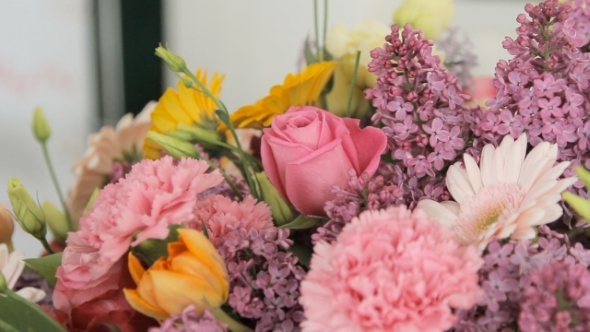 Amazing Spring Celebratory Bouquet alt