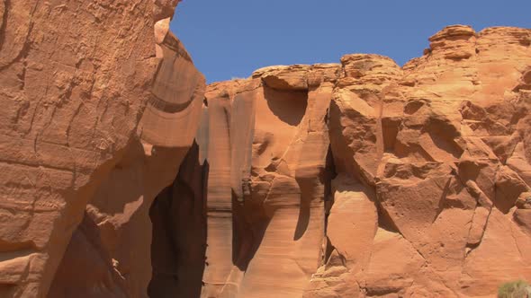 Antelope Canyon seen on a sunny day alt