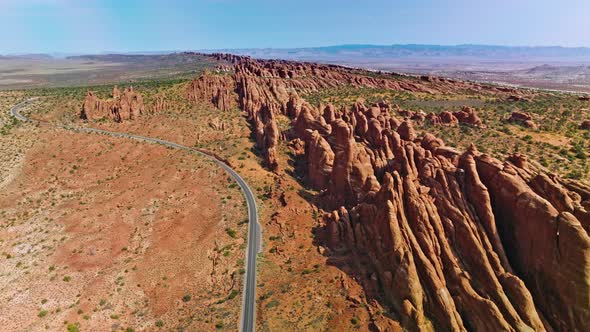 Red Rocky Spires Natural Phenomena Landscape of Another Planet Scenic Utah alt