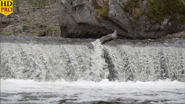 Big Bubbles from the Rushing Water alt