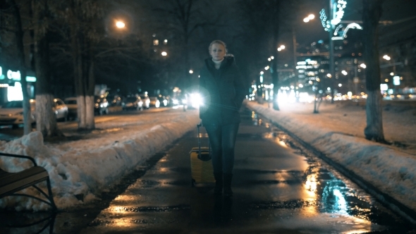 Leave Everything Behind And Move Forward alt