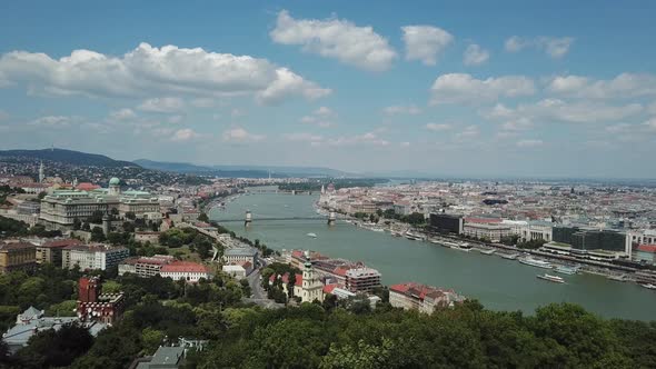 Cityscape of Budapest alt