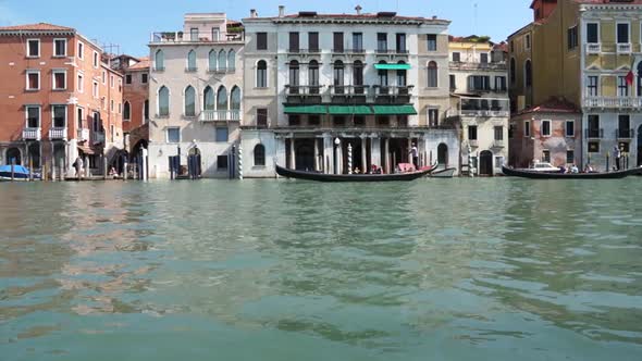 Scenes Of Venice (27 Of 32)