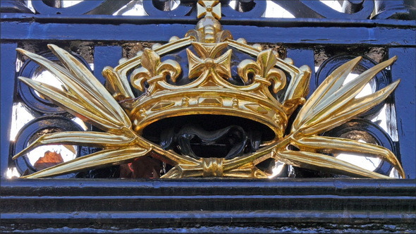 One of the Golden Sculptures of the Gate